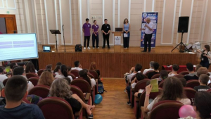 Olimpicii care vor să formeze viitorii campioni ai științei. Cum &icirc;și pot &icirc;nscrie părinții copiii &icirc;n club