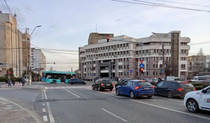 Cifre &icirc;ngrijorătoare privind poluarea provocată de mașini &icirc;n Galați. Traficul auto sufocă orașul