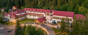 Cine şi c&acirc;t c&acirc;ştigă din industria ospitalităţii &icirc;n Rom&acirc;nia