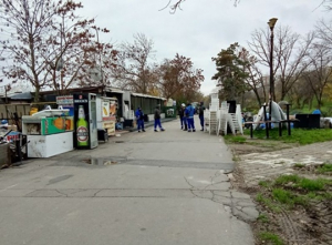 UPDATE. Demaraj cu scandal &icirc;n demolarea c&acirc;rciumilor de pe Faleză (FOTO și VIDEO)