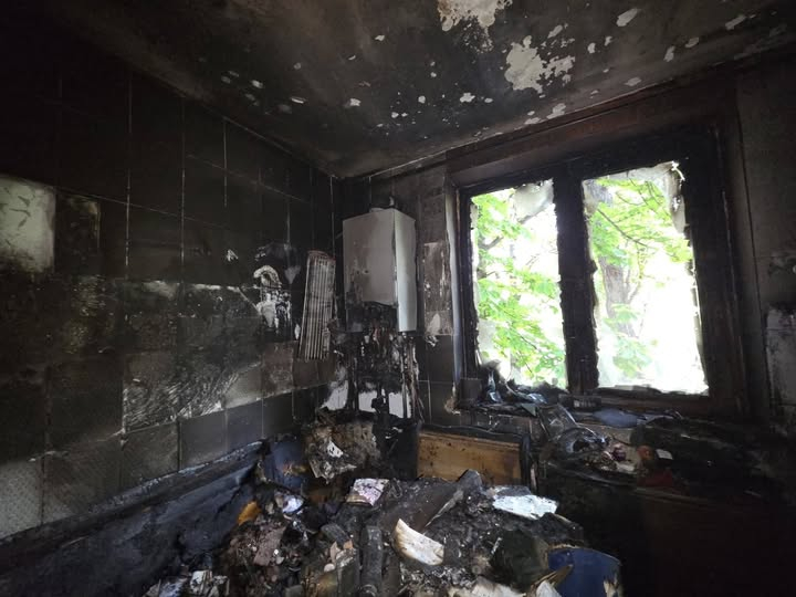 O gălățeancă are nevoie de ajutor, după un incendiu devastator