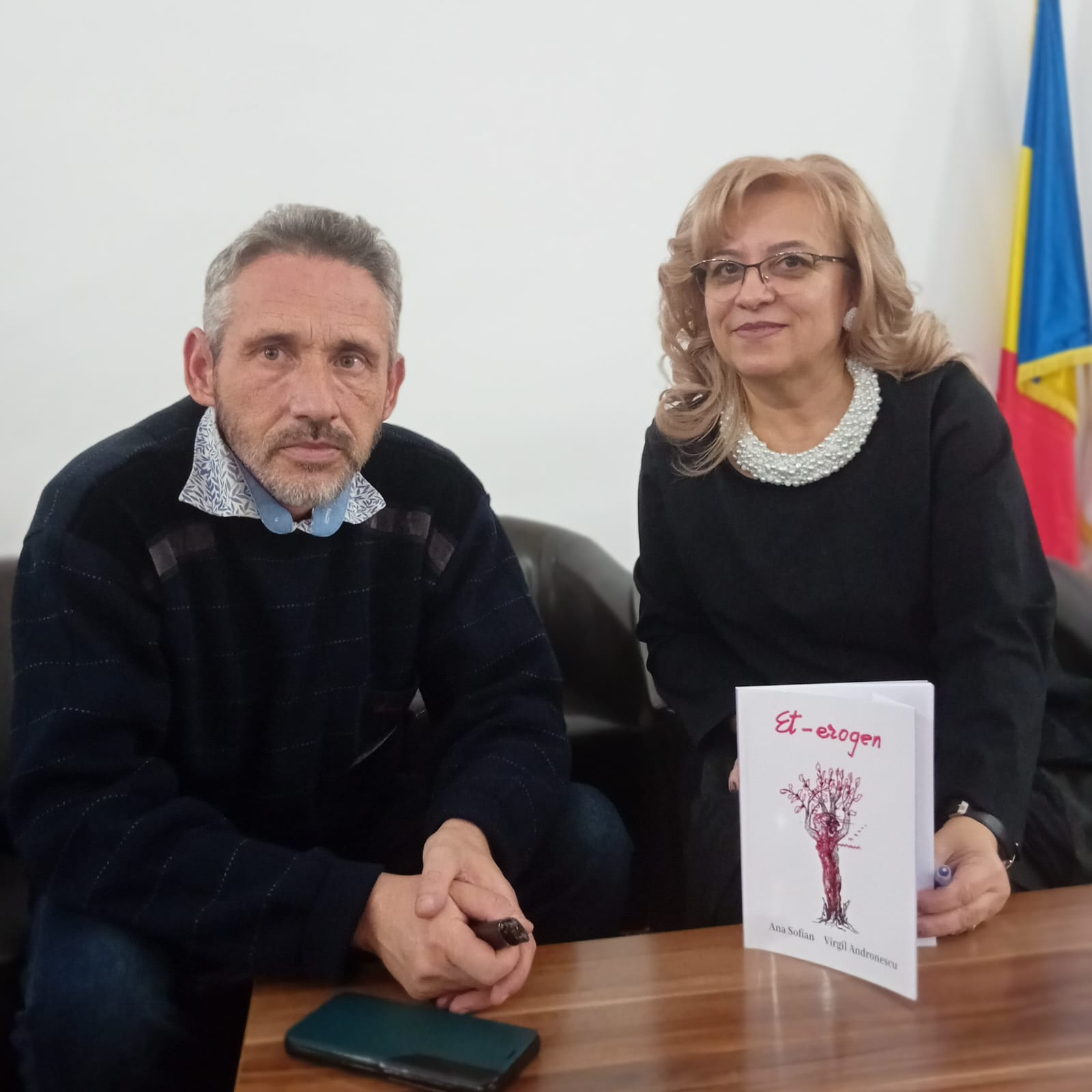 Cenaclul „Noduri şi Semne”. Dublă lansare brăileană cu desant gălățean
