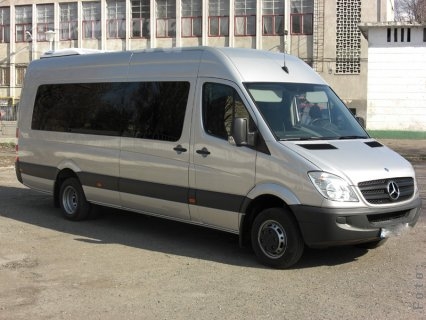 Microbuz Mercedes Sprinter găsit după doi ani de la dispariţie