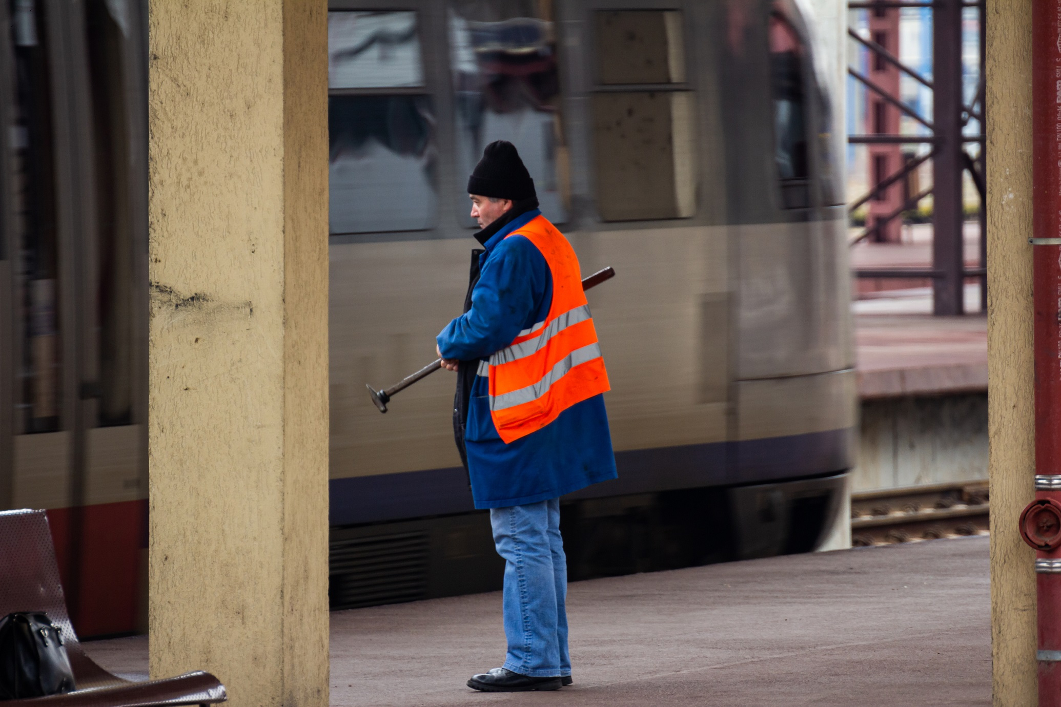 CFR Călători - contract colectiv de muncă sau grevă