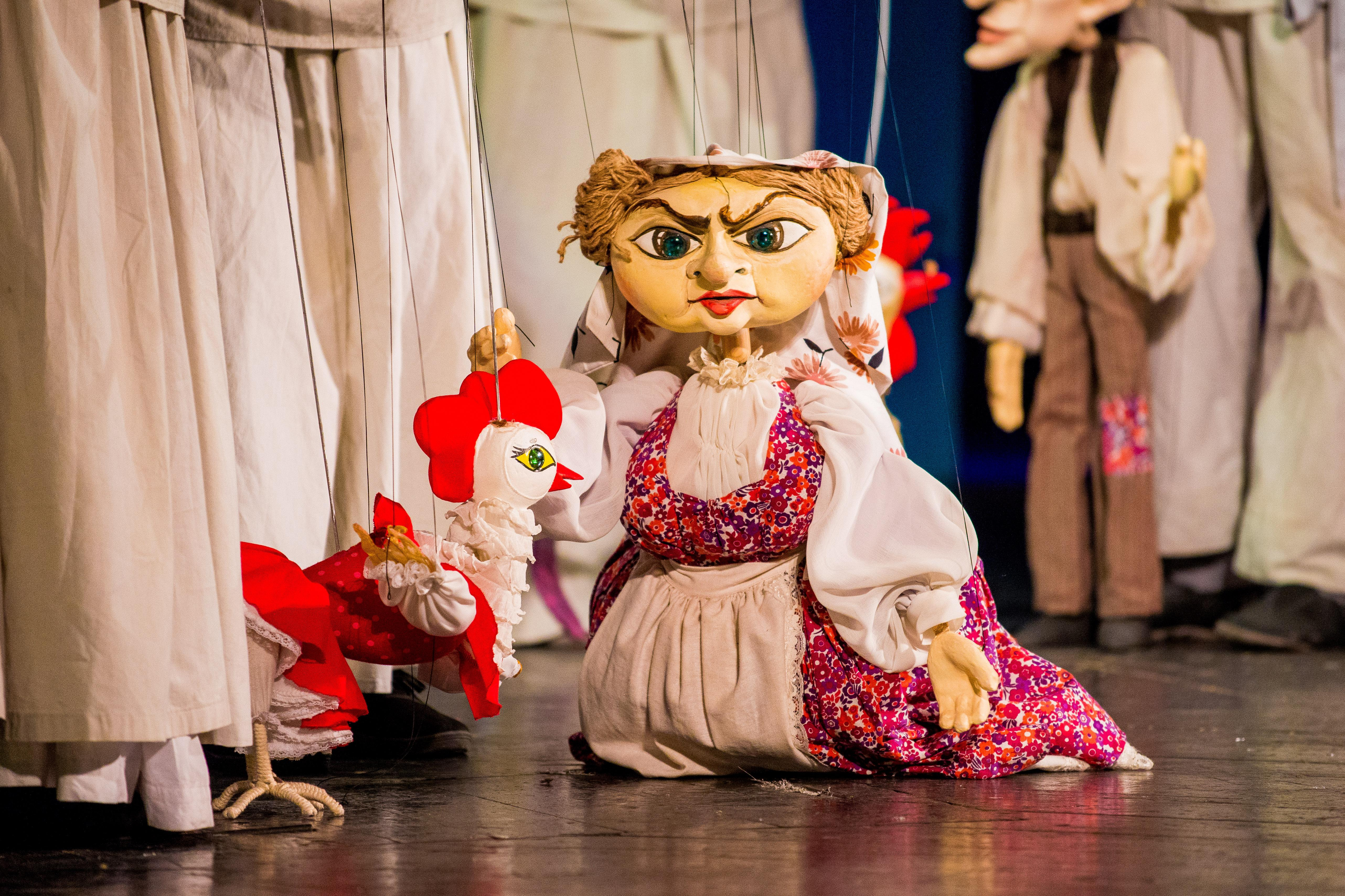 ”Punguţa cu doi bani” închide stagiunea la Gulliver