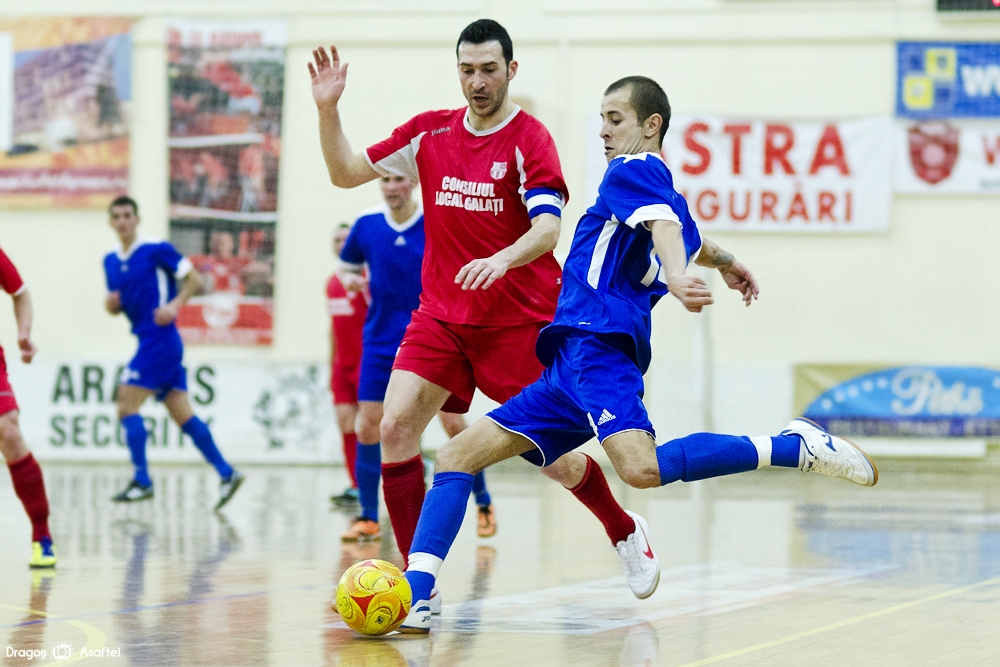 United Galaţi atacă ultimul act la futsal