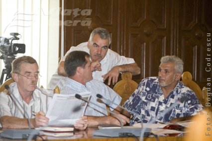 Şomajul creşte, noi vorbim 
