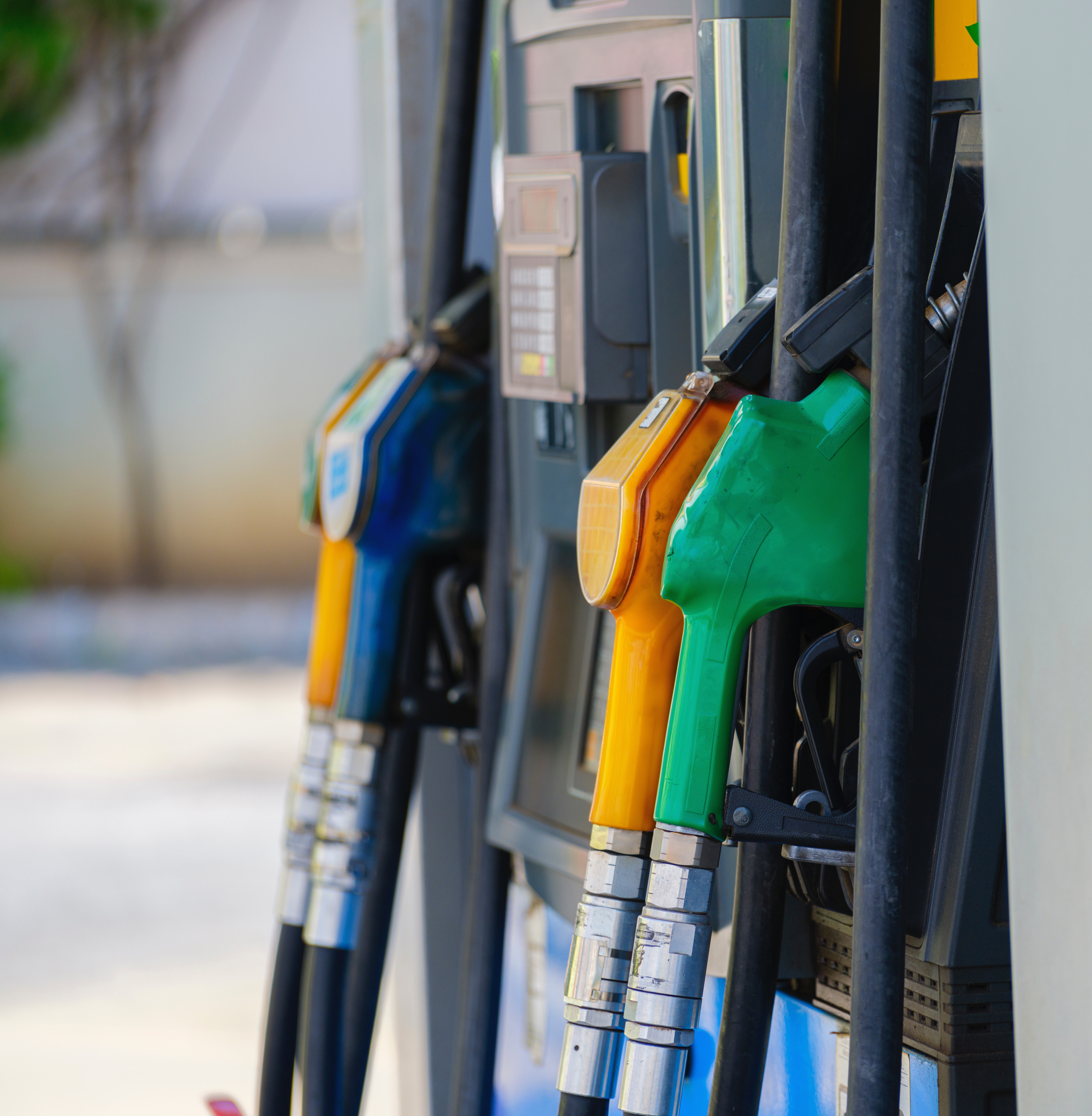 Guvernul ar putea renunța la compensarea carburanților