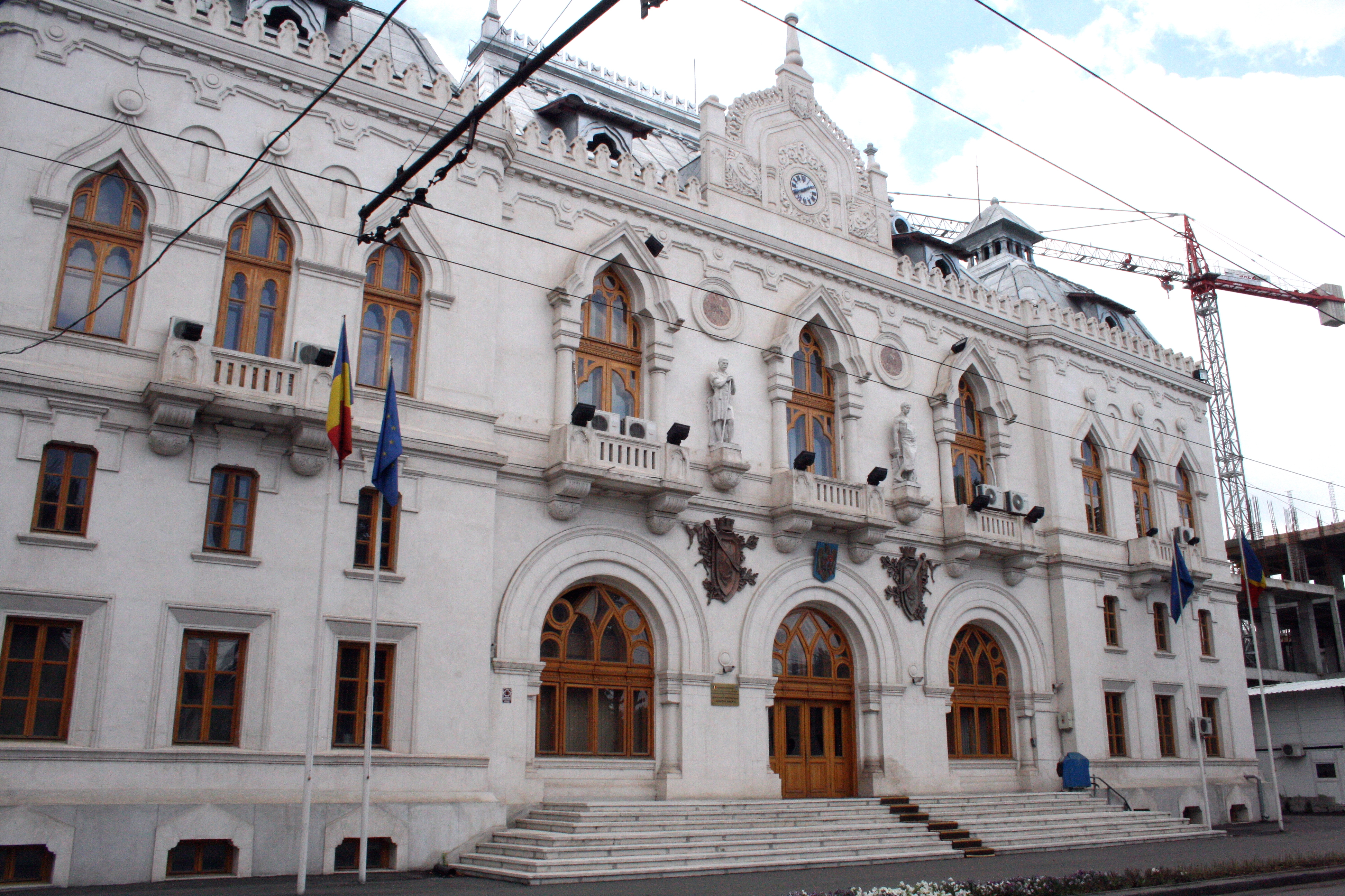 Afacerea "Hortigal" tulbură apele în instituţiile gălăţene! Prefectura anchetează tunul imobiliar