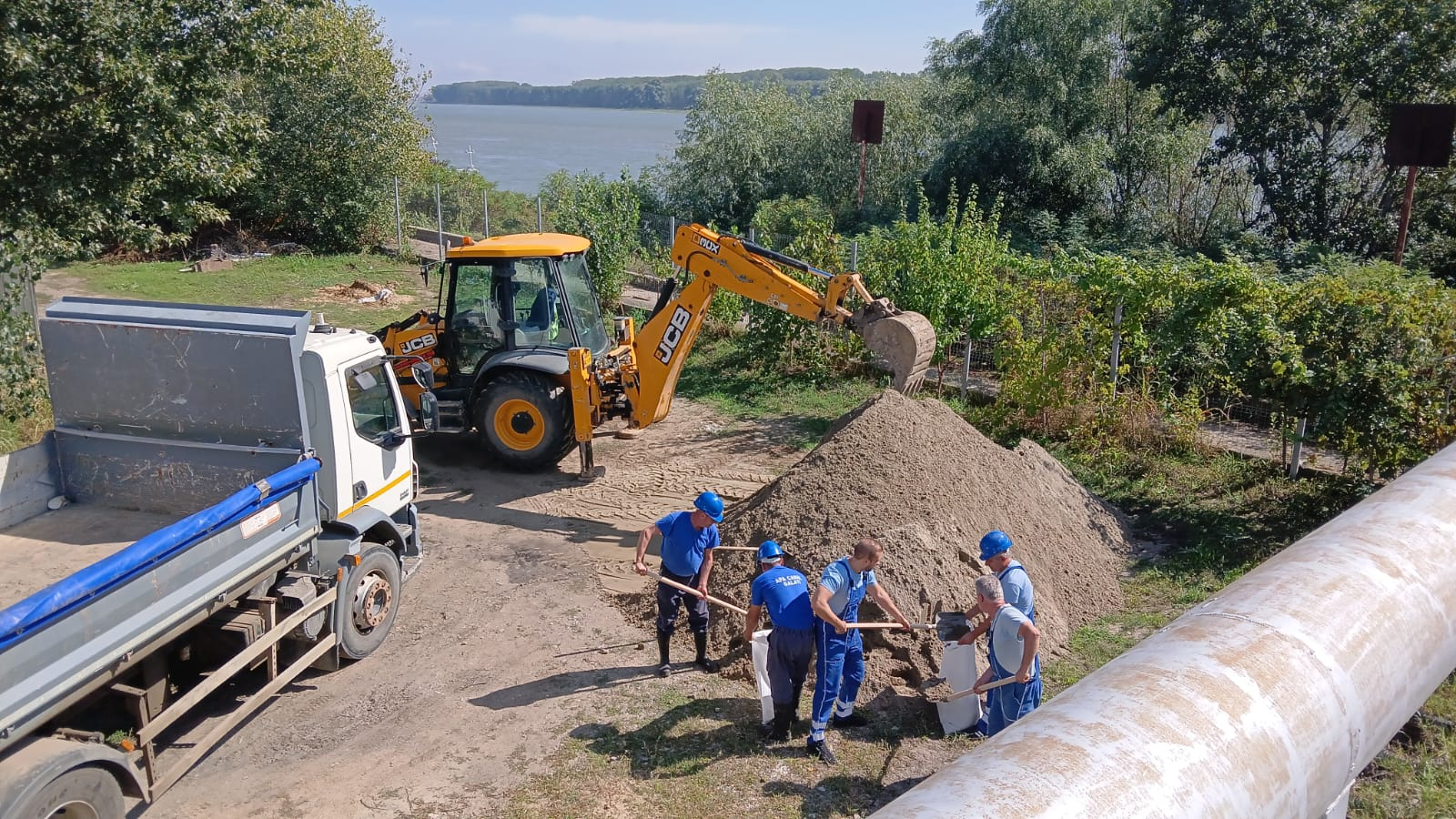 Stocuri de materiale pentru apărare împotriva inundațiilor