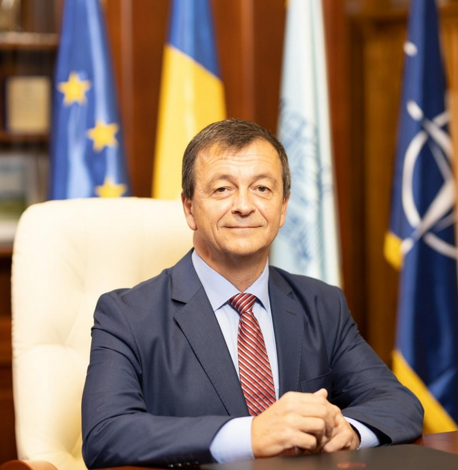 Încep procesele cu Universitatea ale fostului rector