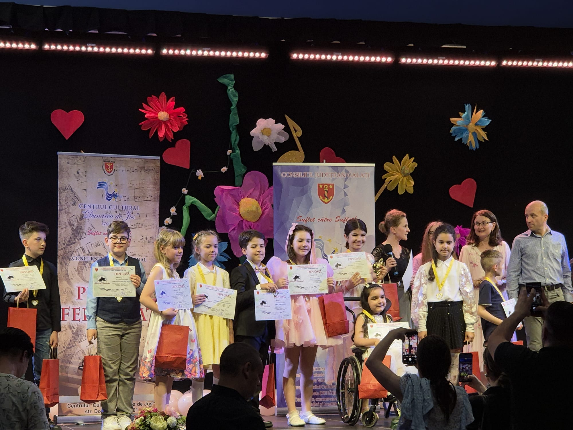 Trofeul festivalului „Pianul fermecat” a plecat la Târgoviște