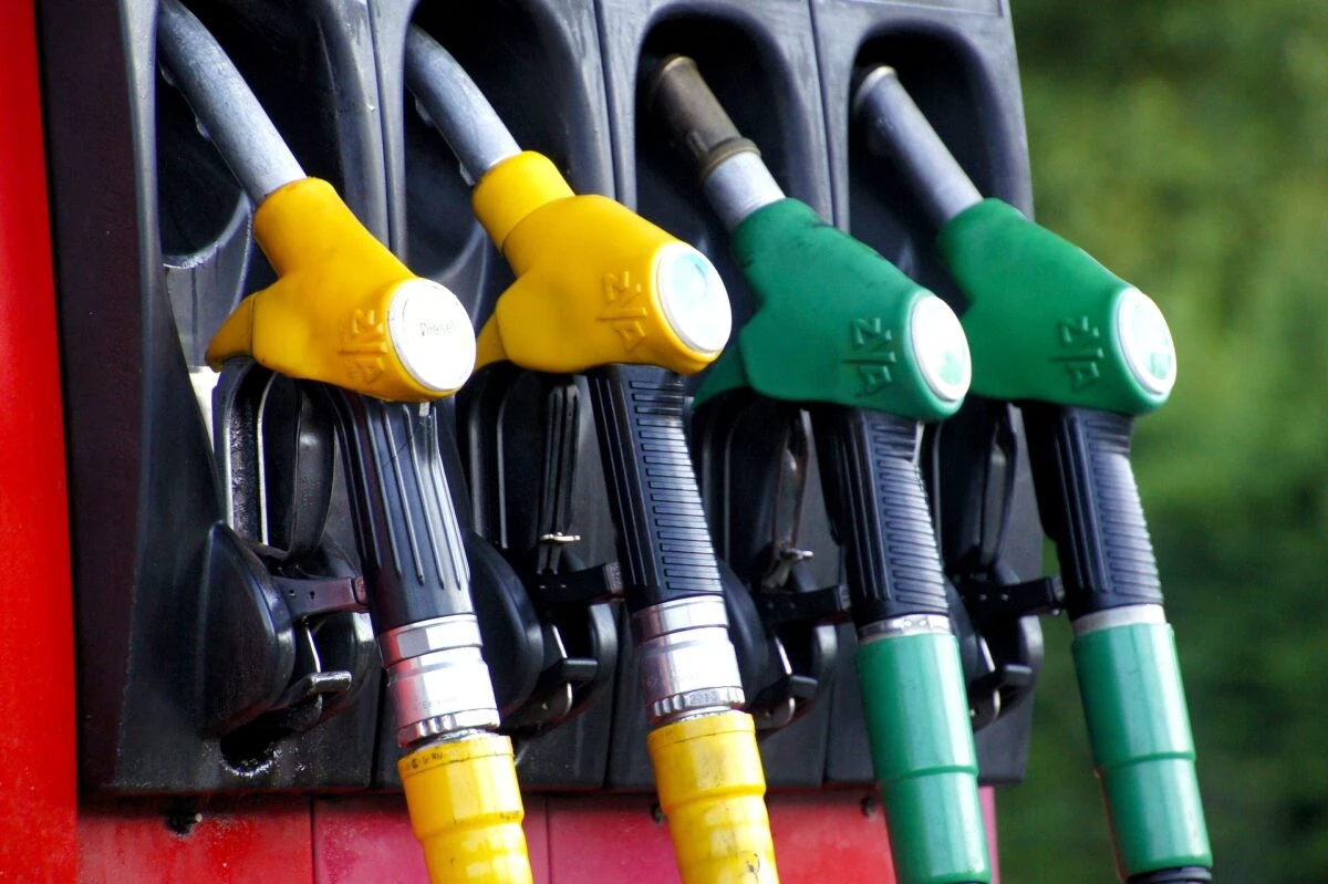Prețurile carburanților au crescut pentru a patra oară de la începutul războiului din Iran