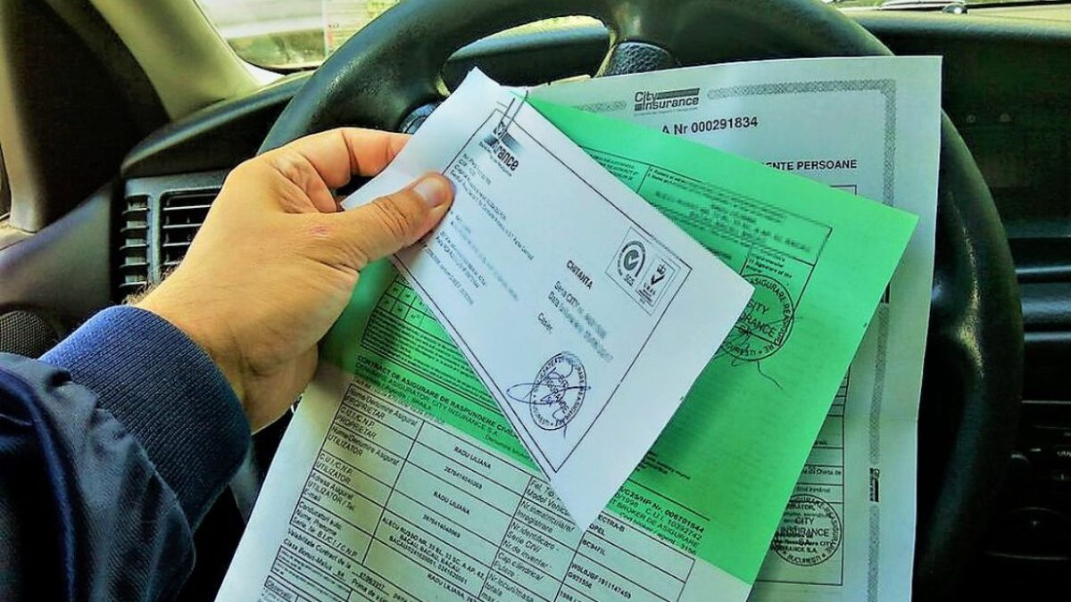 Un gălățean a „încheiat” 30 de RCA-uri pentru mașini necunoscute. Fraude cu date personale la asiguratori