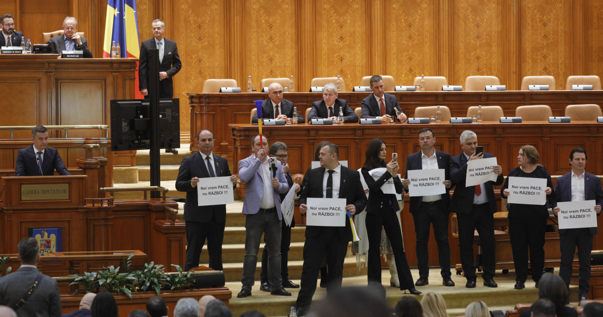 Sancțiuni drastice în Parlament, după scandalul vuvuzelelor