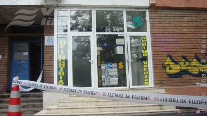 Jaf la o casă de schimb valutar