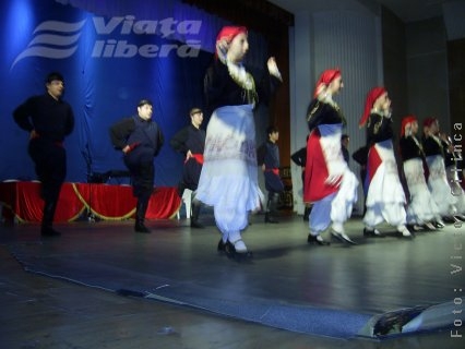 Grecii noştri au petrecut Ziua Marelui NU