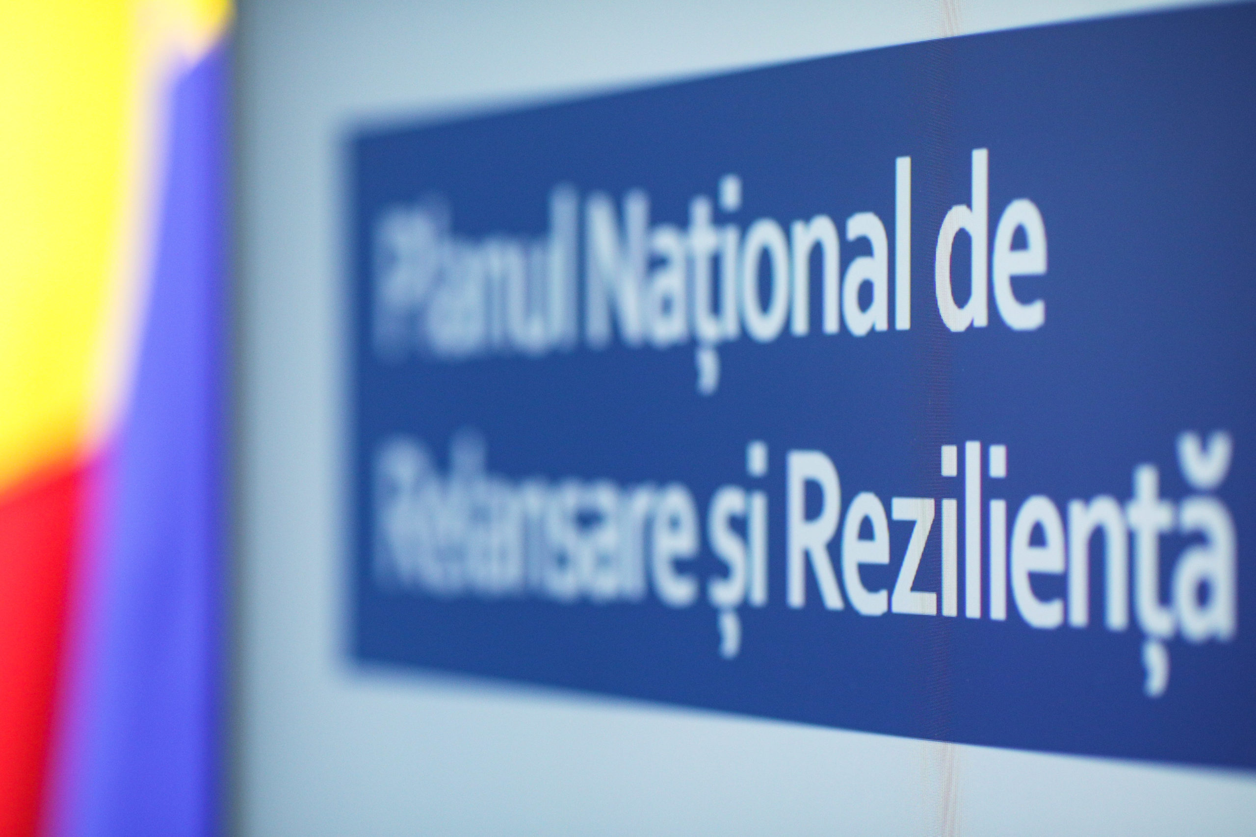 România primește doar 1,3 miliarde de euro din a treia tranşă PNRR