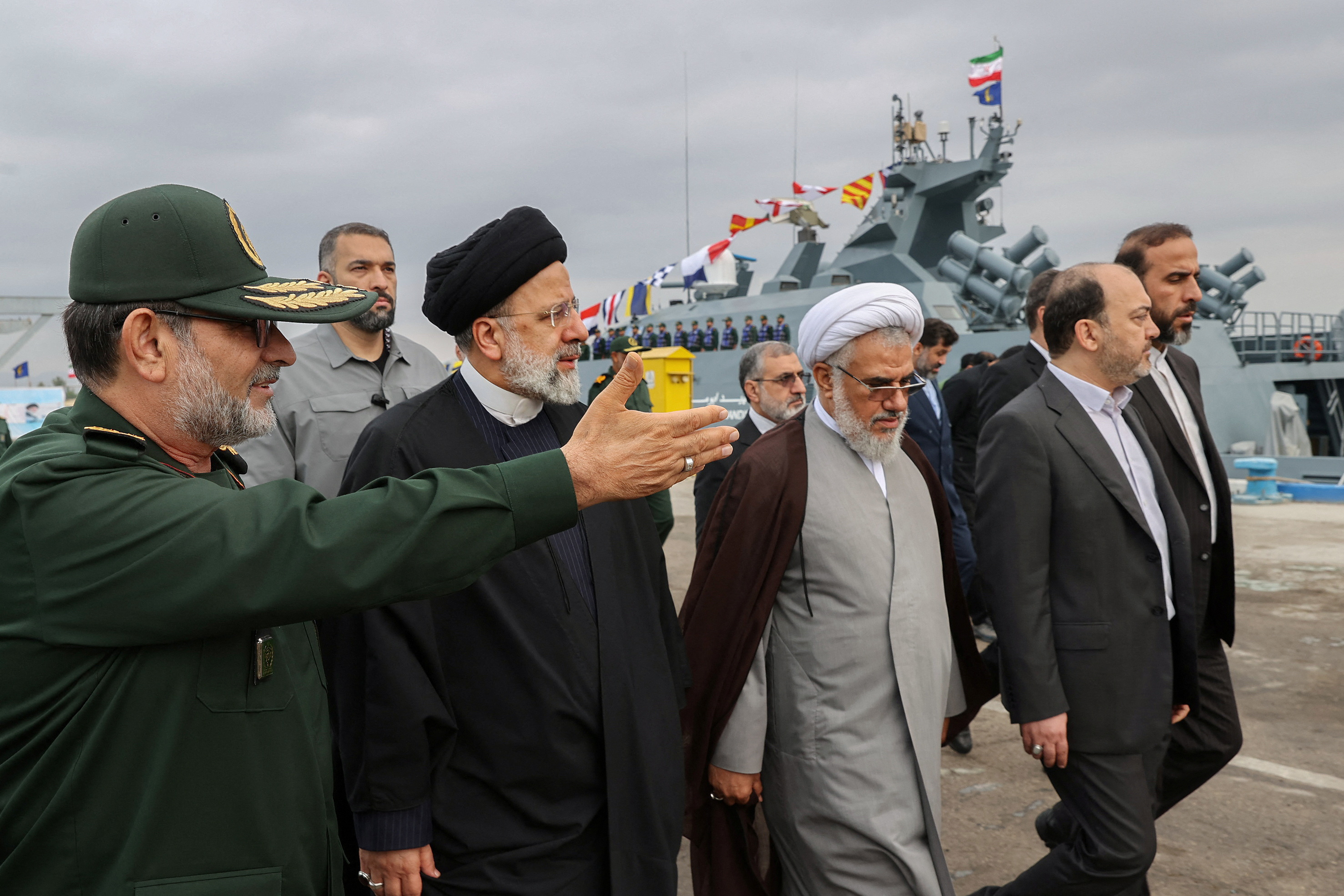 Vântul incertitudinilor bate dinspre Orient