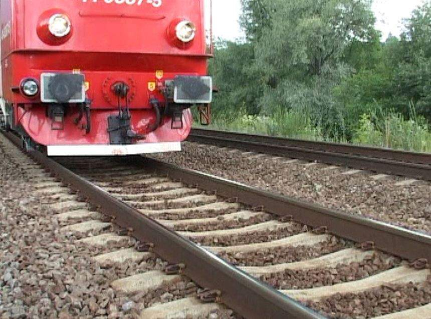 O femeie din județul Galați s-a aruncat în fața trenului Brașov-Iași