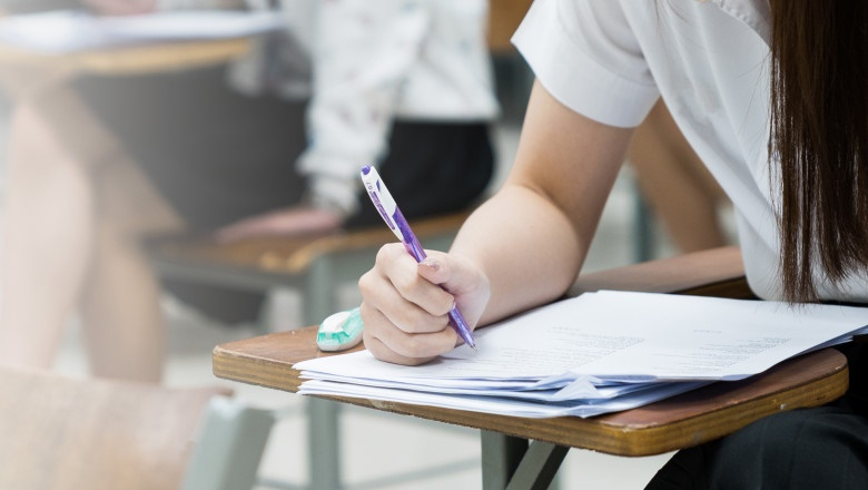 Peste 65% dintre elevi au obținut note peste 5,00 la simularea Evaluării Naționale