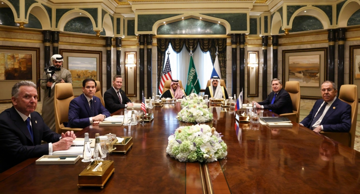 Marco Rubio și Serghei Lavrov, față în față. SUA și Rusia negociază soarta Ucrainei