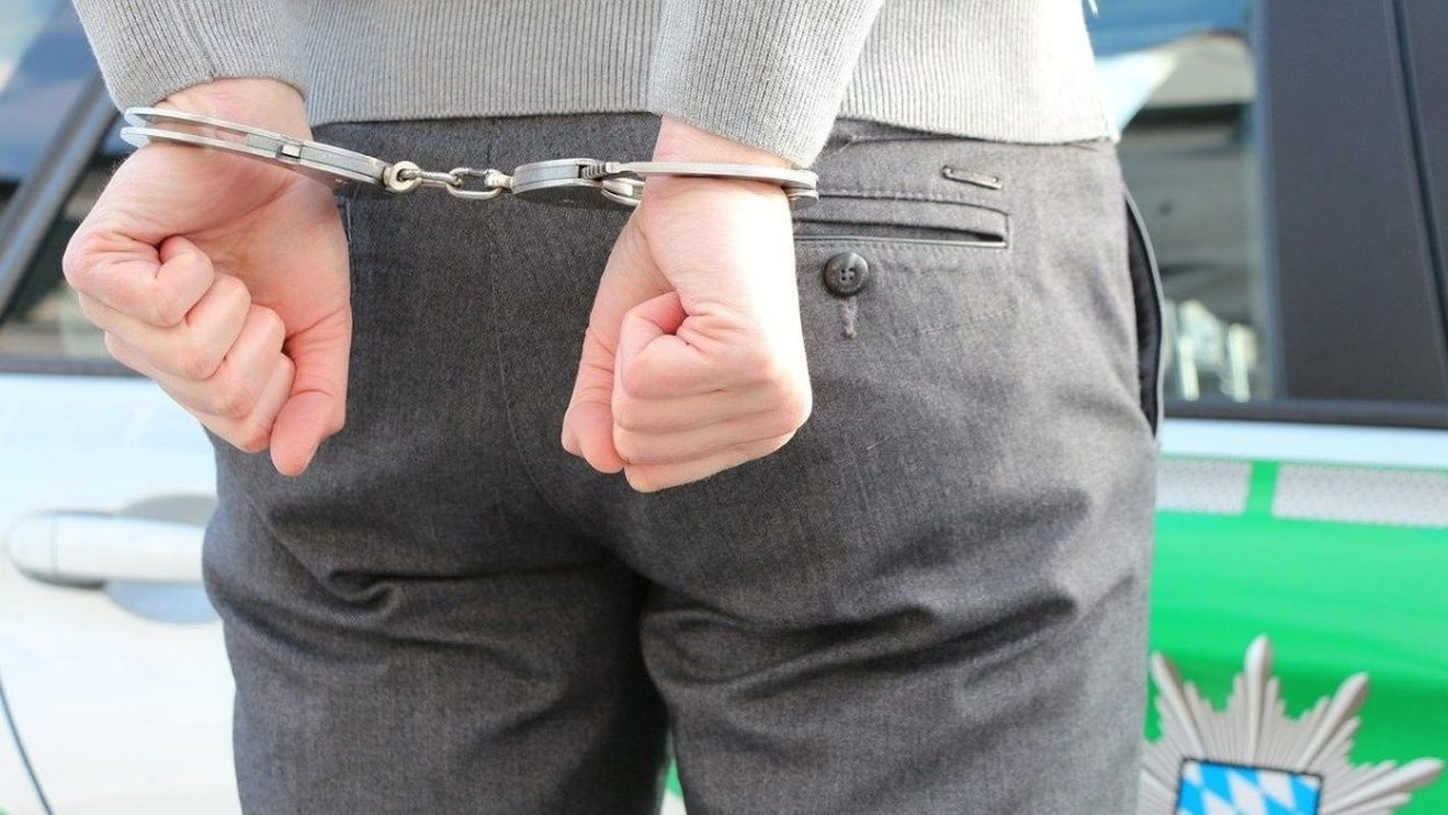 Condamnat gălăţean adus în ţară din Marea Britanie