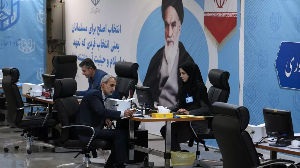 80 de candidați înscriși la alegerile prezidențiale din Iran