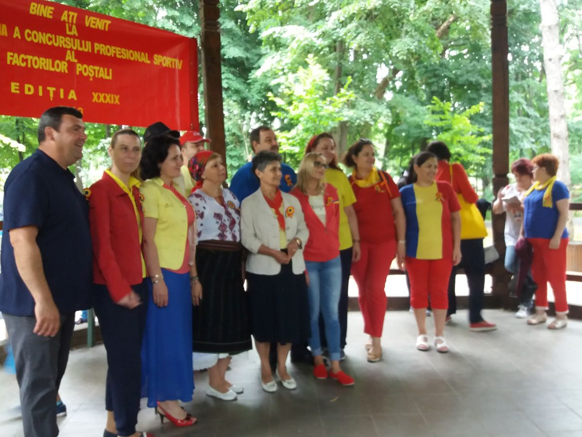 Marșul Factorilor Poștali, la a 39-a ediție. Nu mai puțin de 170 de poștași și susținătorii lor s-au înscris în competiție. FOTO
