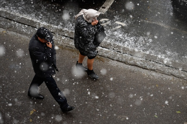 METEO. Vreme rece, astăzi, cu vânt în rafale