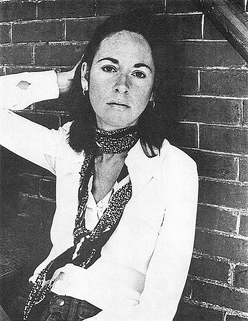 Remember. Louise Elisabeth Glück, poetă laureată a Premiului Nobel