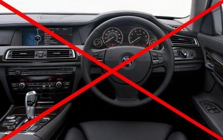 Maşinile cu VOLAN PE DREAPTA ar putea să DISPARĂ de pe piaţa din România