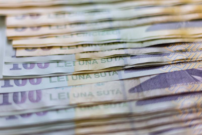 Peste jumătate din scăderile Pilonului II, recuperate