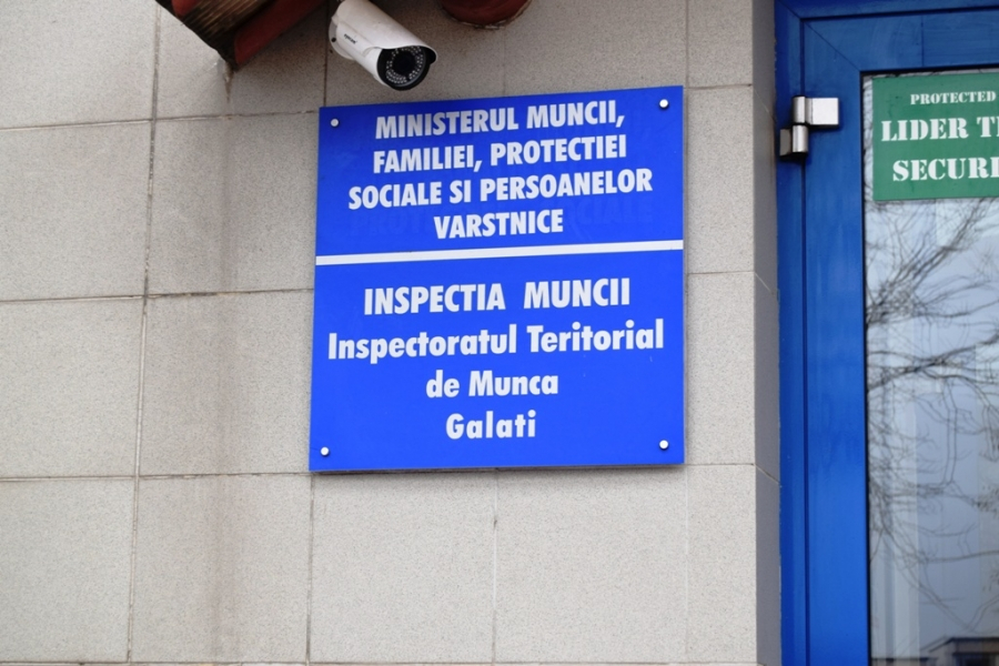 Sute de petiţii privind drepturile salariale