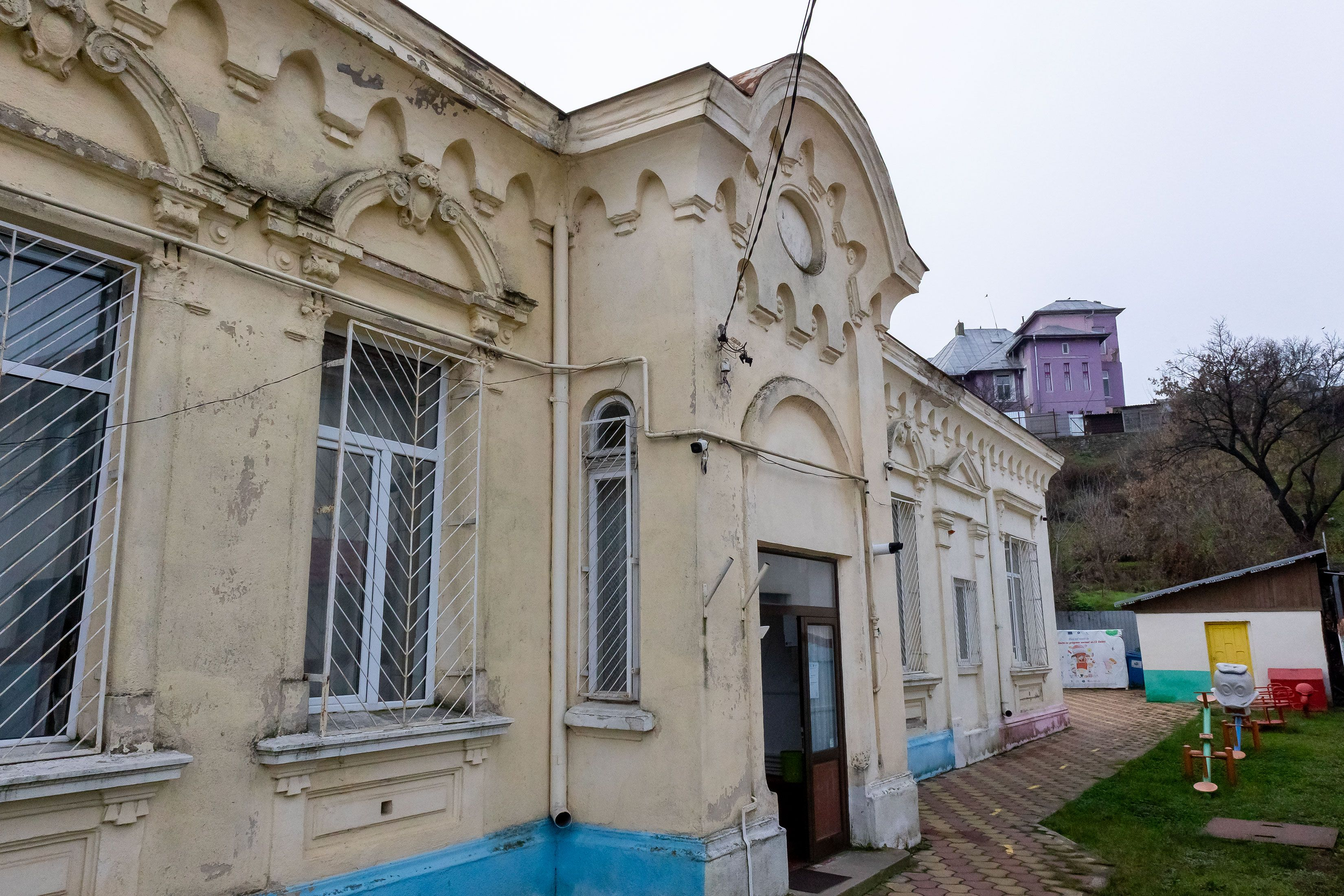 Licitație pentru renovarea unei grădinițe din Valea Orașului