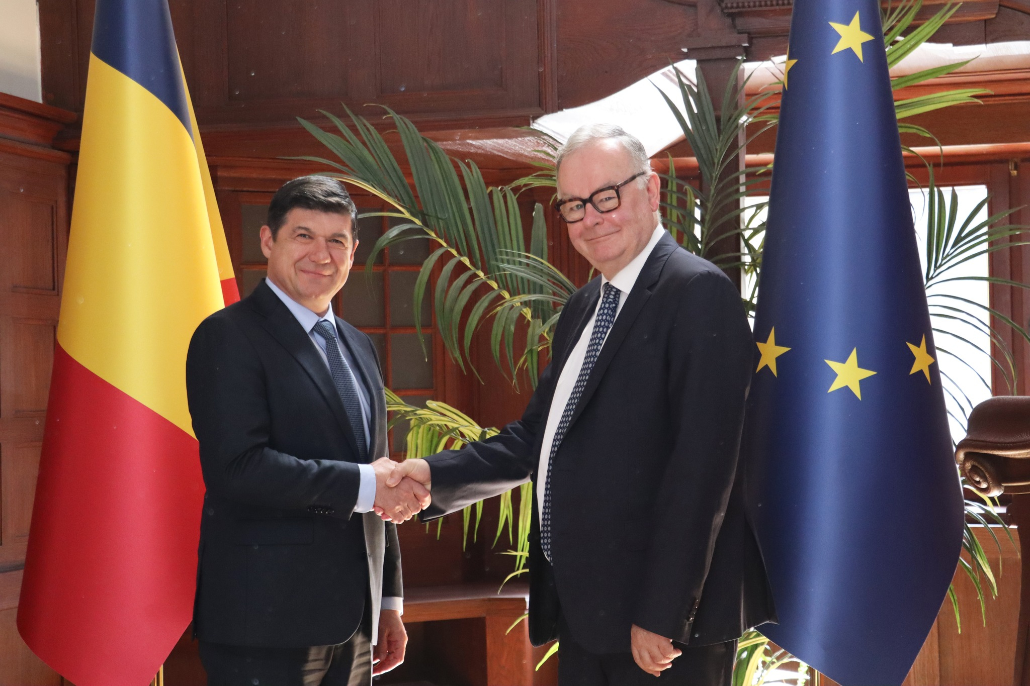 Ambasadorul Irlandei, în vizită la Consiliul Județean Galați