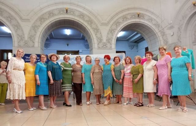 Doamnele de la „Fashion Crochet” au făcut spectacol de modă la Universitatea „Dunărea de Jos” (FOTO)