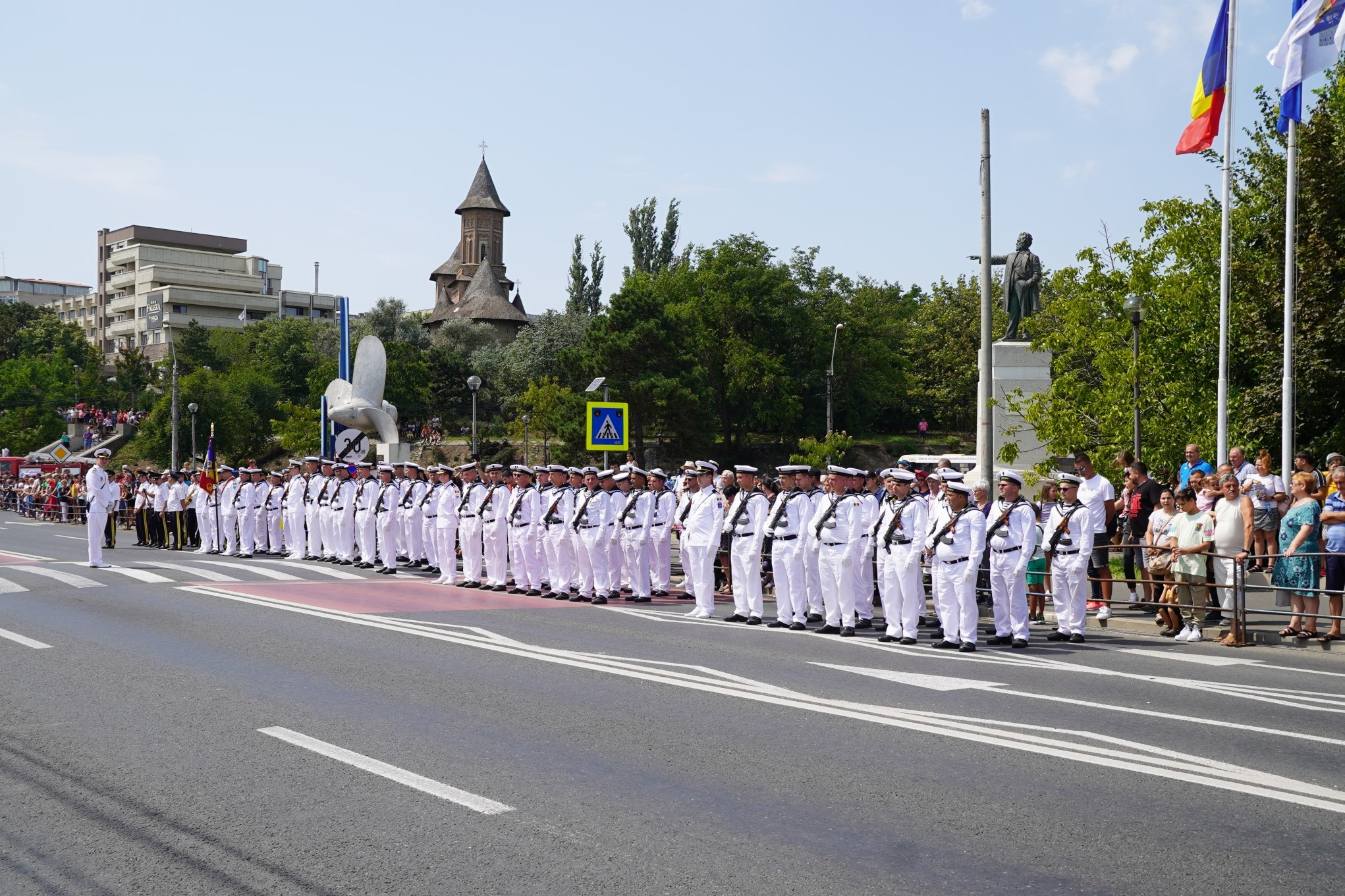 Restricții de circulație la Galați de Ziua Marinei Române. Modificări la programul de transport