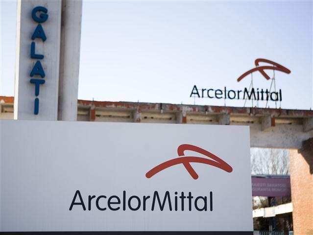 Oportunitate - Studenţii de la Metalurgie vor face practică în combinat