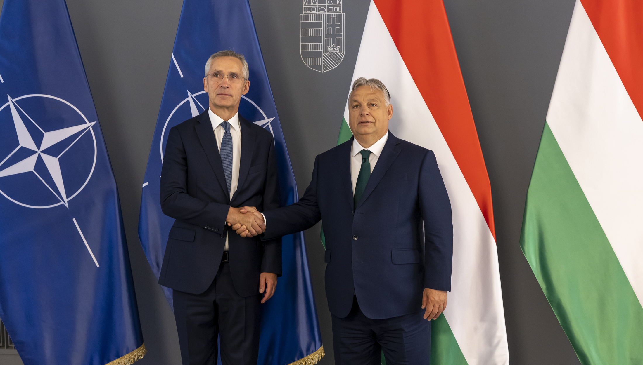 Ungaria nu va mai bloca ajutorul NATO privind Ucraina