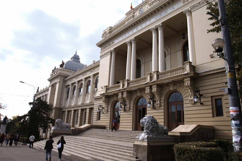Preluarea unor licee de profil de către universități
