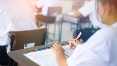 Aproape 200 de profesori gălăţeni susţin Definitivatul