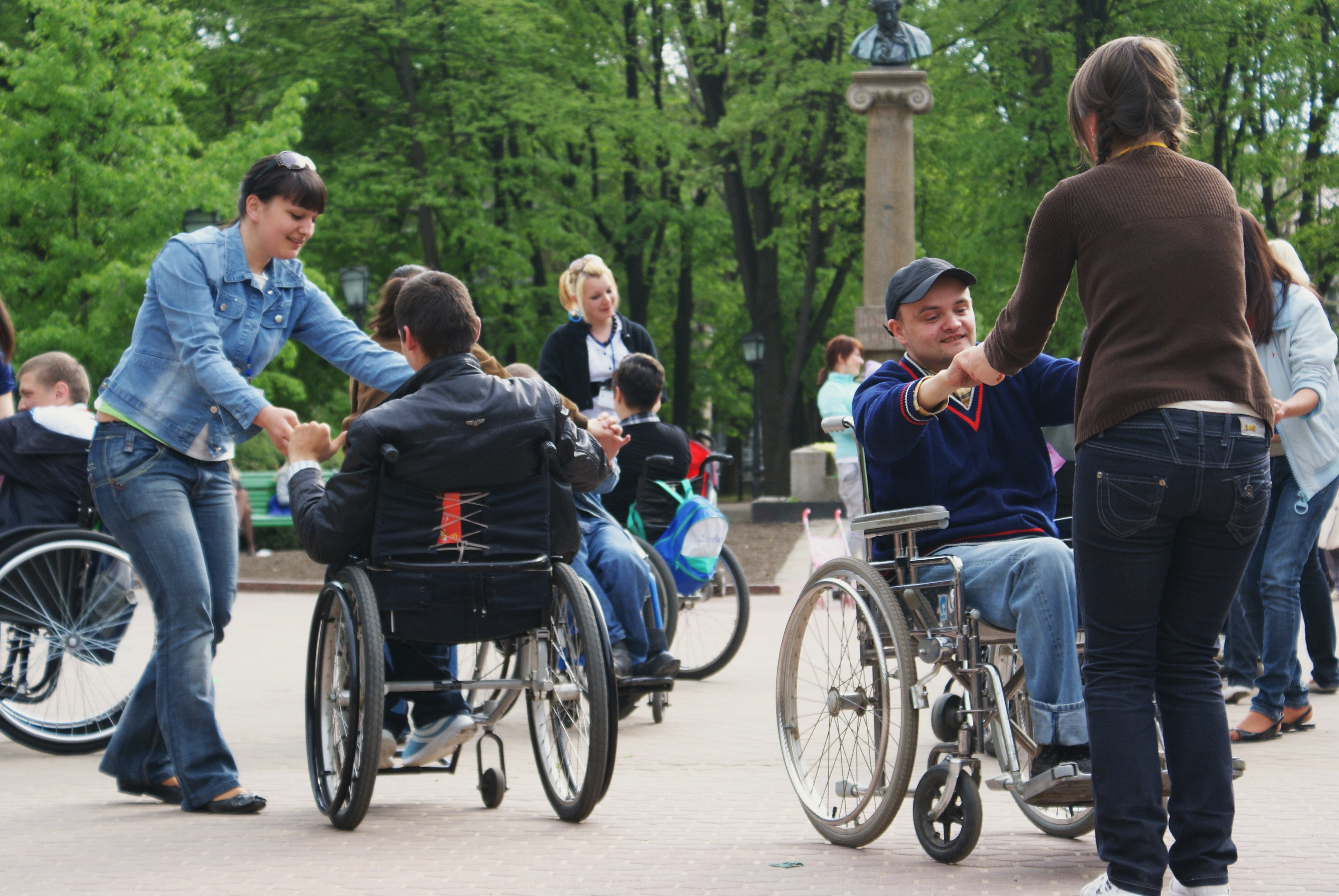 Noi reguli pentru facilităţile de transport ale persoanelor cu dizabilități