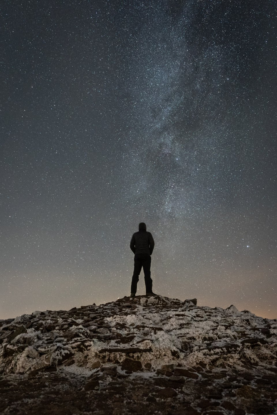 Dănuț, savantul galactic