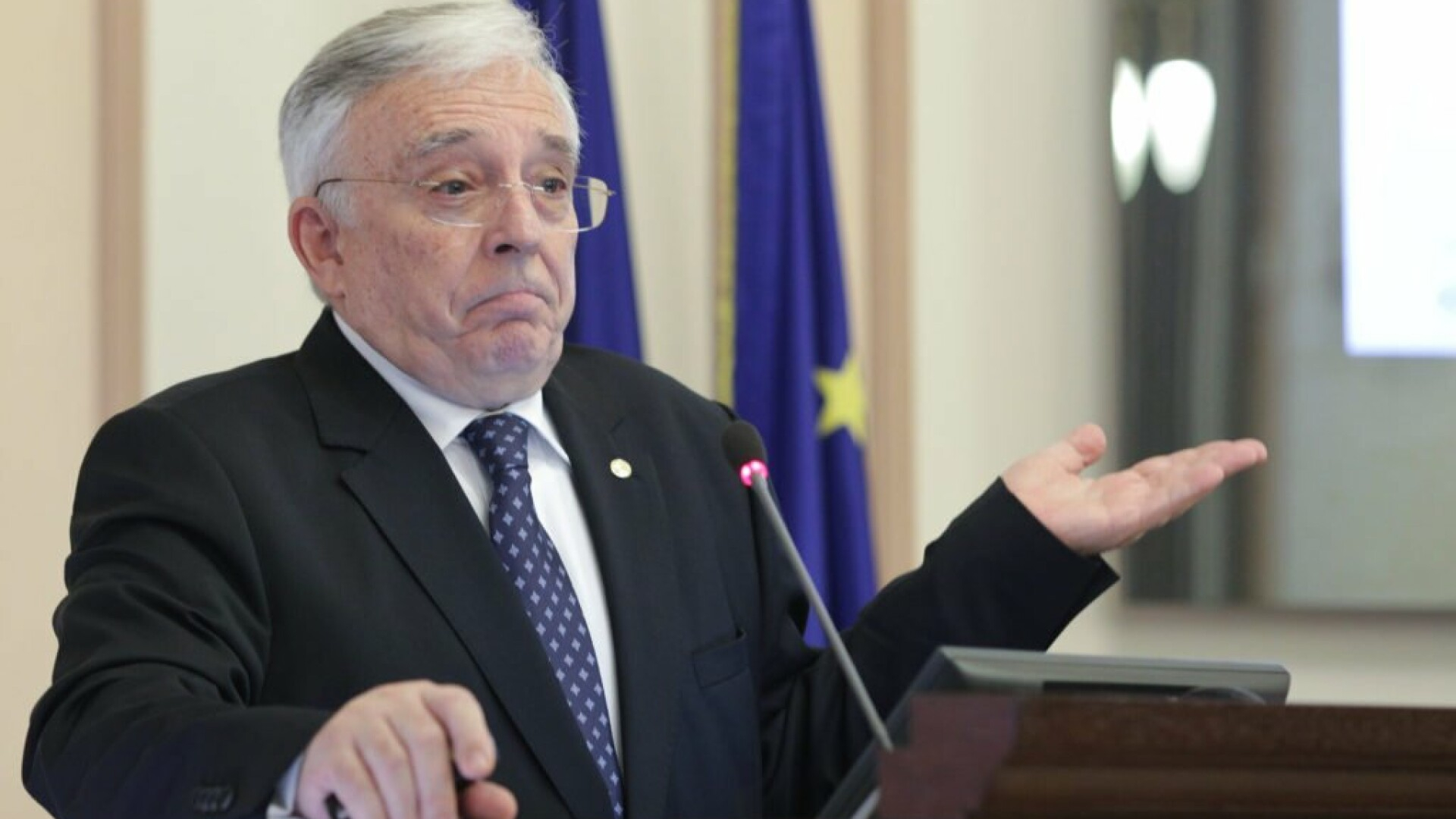 BNR a explicat cum a apărat leul de atacurile speculative
