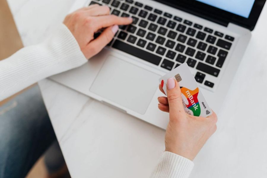 Credit online fără blocaje - pașii care scurtează cererea și întârzierile
