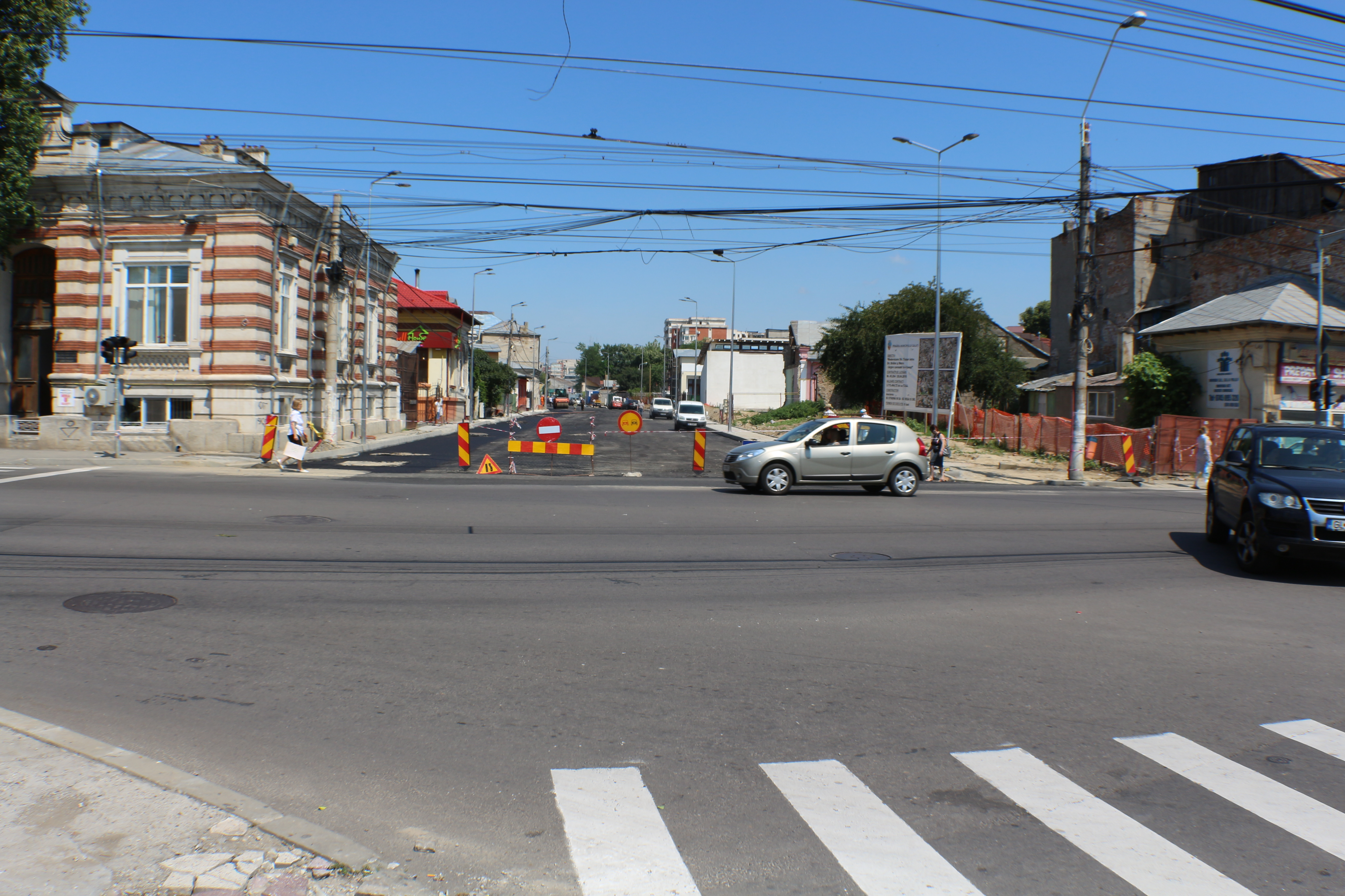 Cât timp se mai menţin restricţiile pe strada Traian
