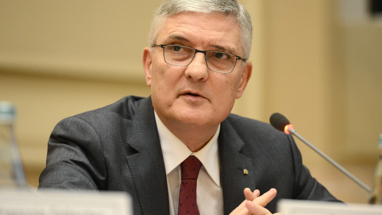 Daniel Dăianu: "Noi, în România, fugim de realitate"
