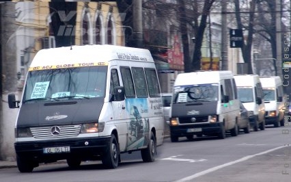 Verificări la maxi-taxi