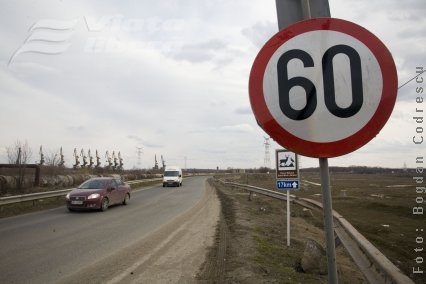 Limitare de viteză pe digul Galaţi-Brăila